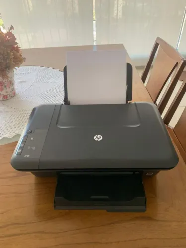 HP Deskjet 2050