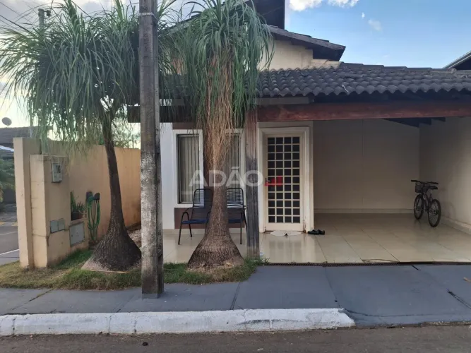 Casa Condomínio
