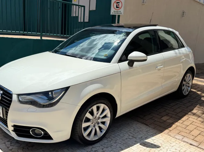 Audi A1 Sportback 1.4 TFSI 5P S-tronic 2013