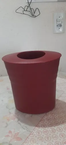 TUPPERWARE 