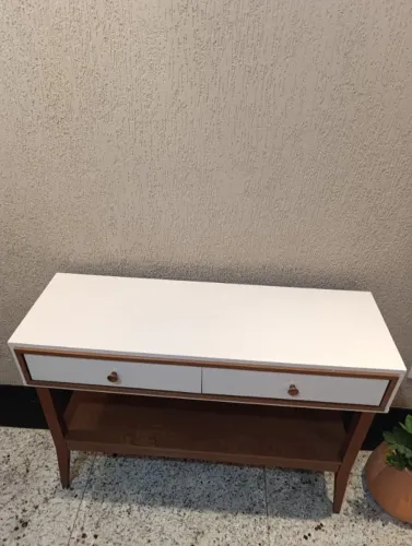Aparador / Mesa de Canto Estilo Retrô Off-White com Madeira (2 Gavetas)