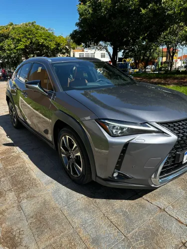 Lexus UX-250H Luxury 2.0 16V Aut.(hybrid) 2021