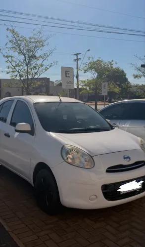 Nissan March S 1.6 16V Flex Fuel 5P 2012