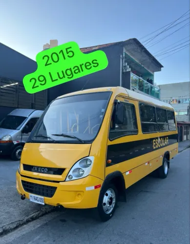 Micro Ônibus ano 2015 29 Lugares iveco 70c17