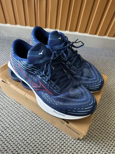 Mizuno wave creation 24