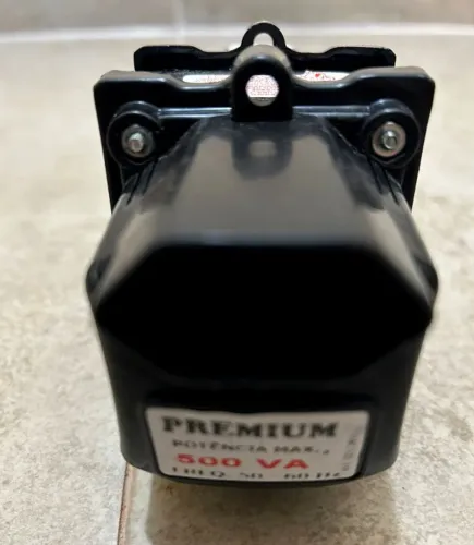 Autotransformador Premium 500VA - Compacto e Funcional