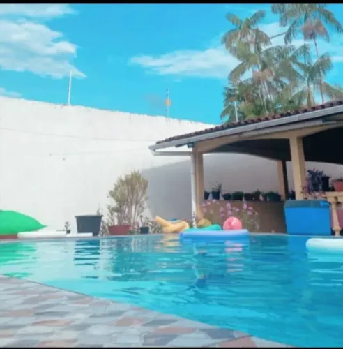 Alugo ou Vendo Casa com piscina no Julia Sefer