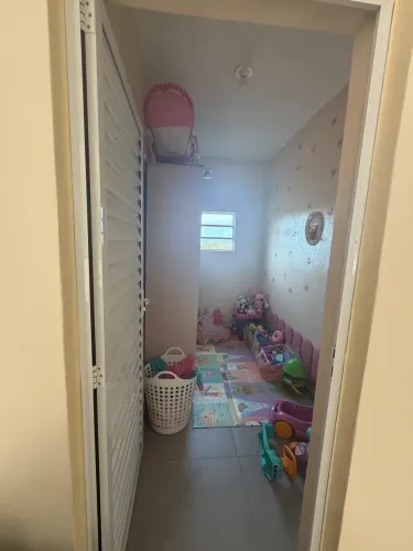 Vendo chácara com piscina ( porteira fechada )