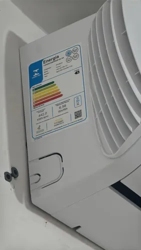 Vendo ar condicionado bvolt 12 mil BTUh