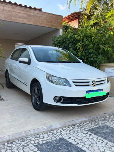 Volkswagen Voyage Comf/highli. 1.6 MI T.flex 8V 4P 2013