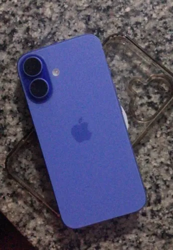 iPhone 16 - Semi Novo 