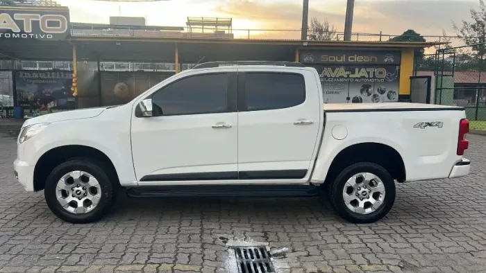 Chevrolet S10 Pick-up LTZ 2.5 Flex 4X4 CD 2015