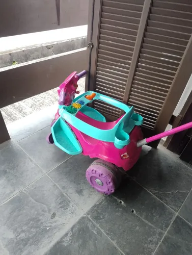 Venda-se triciclo infantil 