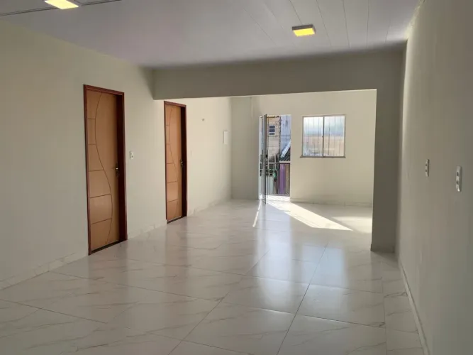 Apartamento com ponto para alugar em baixo