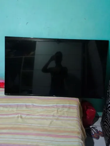 TV PHILCO 50 POLEGADAS COM DEFEITO