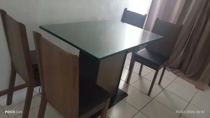 Conjunto de mesa madesa