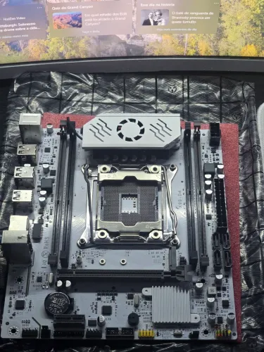 Placa Mãe Qiyida X99 D4 Branca
