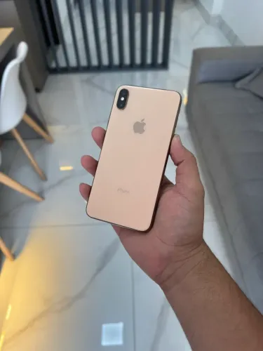IPHONE XS MAX 64 GIGAS