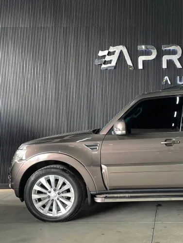 Mitsubishi Pajero HPE Full 3.2 4X4 T.i.dies. 5P AUT 2016