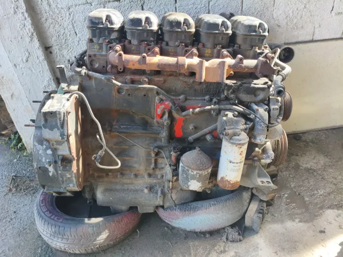 Motor, diferencial, eixo dianteiro, radiador com intercule, caixa de direção, turbina