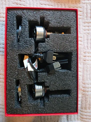 LAMPADA LED BLACK DIAMOND H4