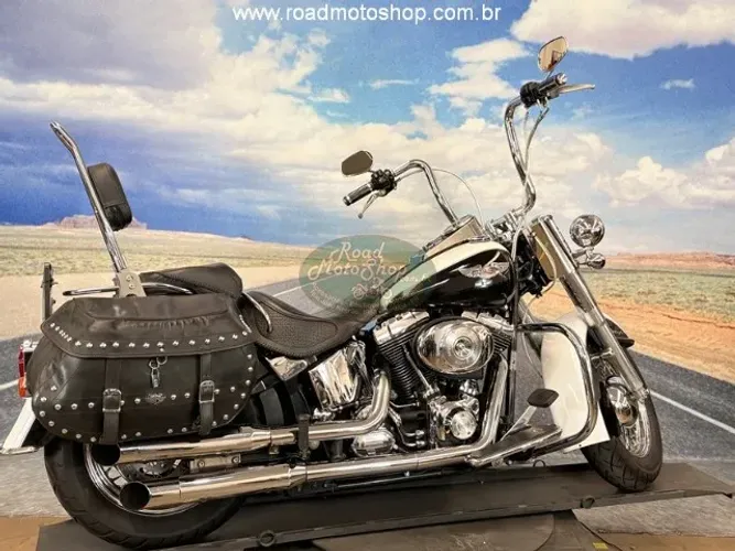 HARLEY DAVIDSON/FLSTNI Deluxe Branca-2006 63.191Km