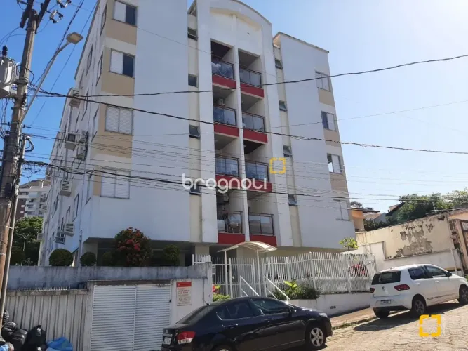 Apartamento 3 quartos no bairro Estreito em Florianópolis/SC