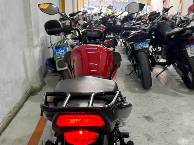 YAMAHA YBR FACTOR 150CC 25/25 TROCO FINANCIO