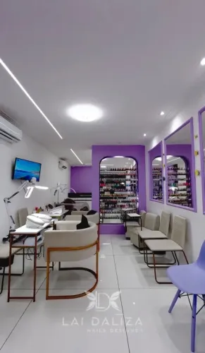 VENDE-SE ESMALTERIA