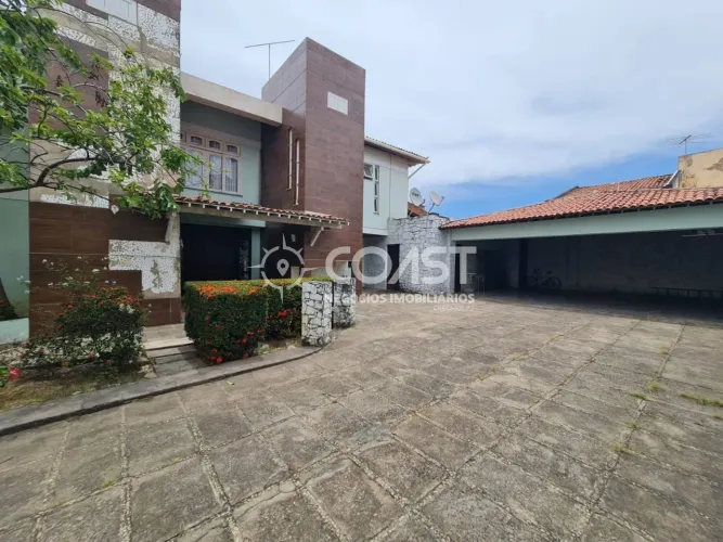 VENDO PRÉDIO COMERCIAL  ESTRUTURA COMPLETA E LOCALIZAÇÃO ESTRATÉGICA