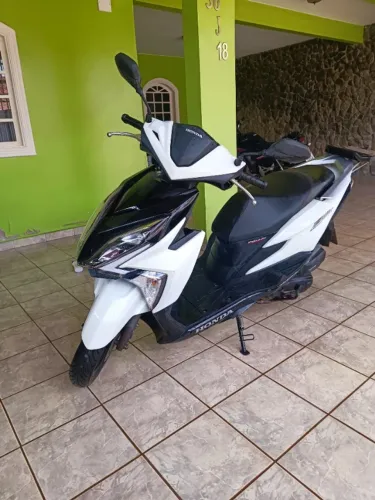 Vendo Elite 125 ano 2022