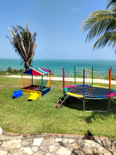 Aluguel de casa de bolinha e pula -pula e muito mais