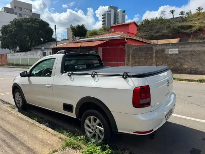 Volkswagen Saveiro Trendline 1.6 T.flex 8V 2021