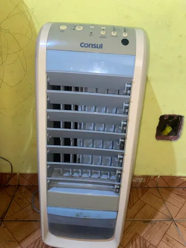 Vende-se refrigerador cônsul original 