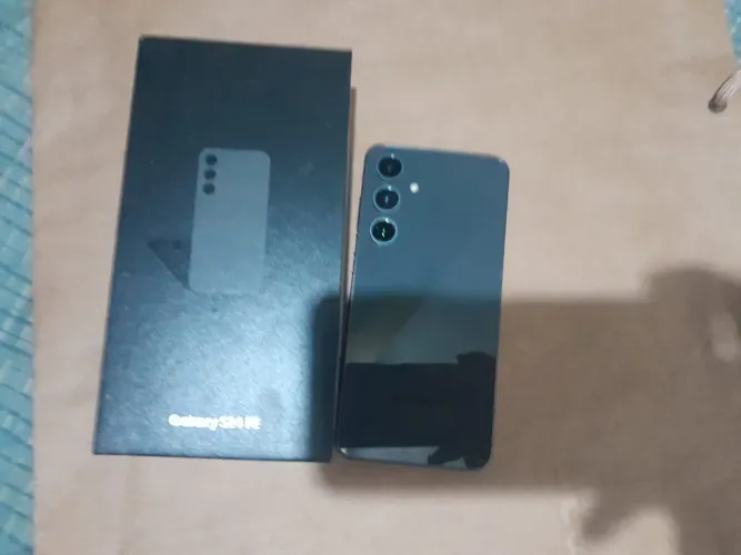Vende se Samsung S24 FE