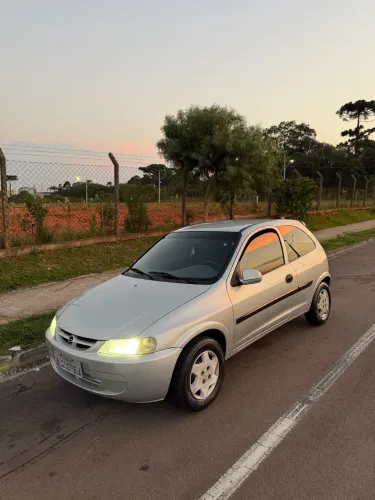 Chevrolet Celta 1.0/super/n.piq.1.0 MPFI VHC 8V 3P 2001