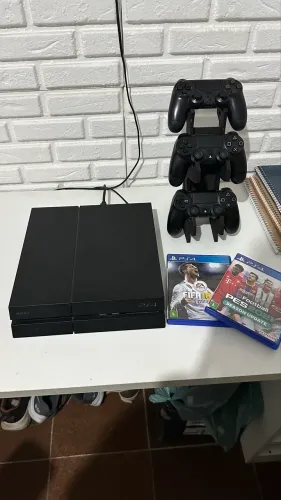 PlayStation 4