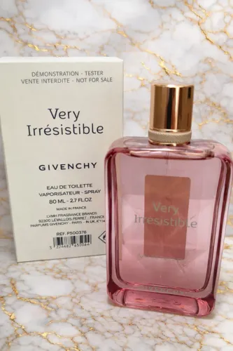 Very Irrésistible Givenchy Edt 80ml - Tester