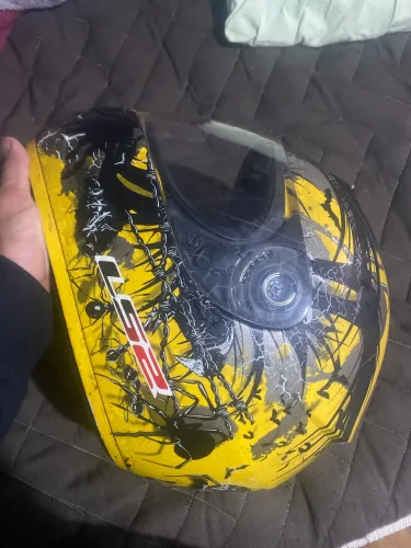 Ls2 capacete