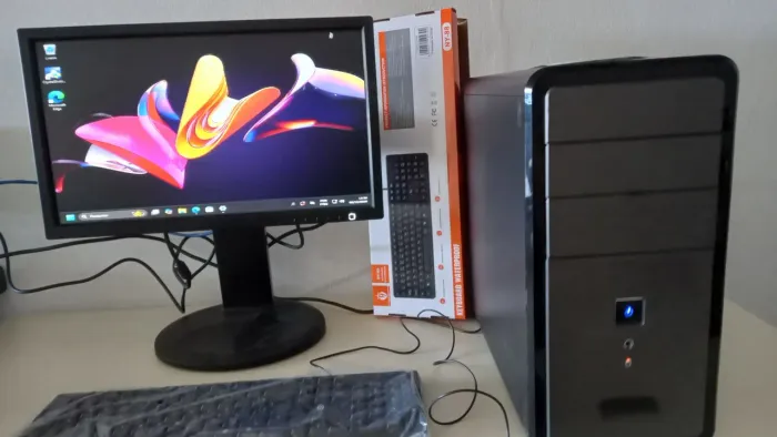 Computador i5 9400 completo hd 500gb 4gb ddr4 hdmi vga monitor 19 pol Teclado Mouse win 10