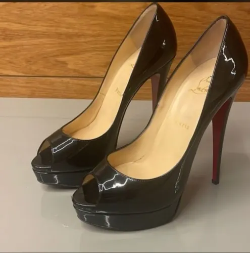 Loubotin original
