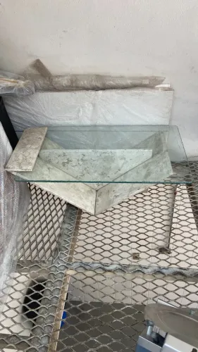 Mesa de Centro de Mármore com Tampo de Vidro 94 x 59 cm