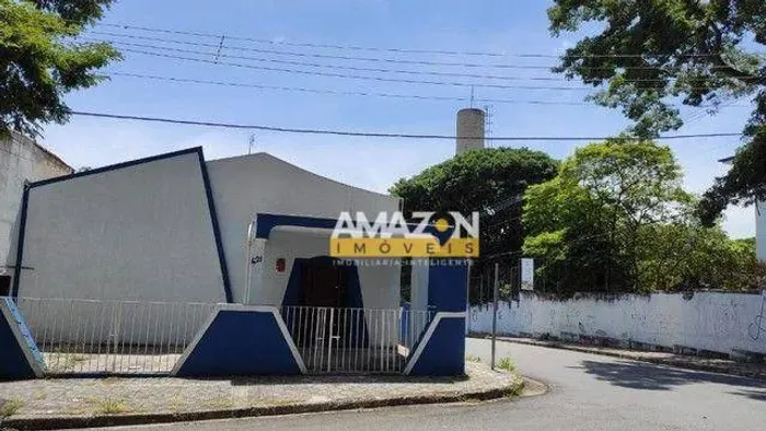 Casa para alugar, 170 m² por R$ 2.750,00/mês - Jardim Maria Augusta - Taubaté/SP