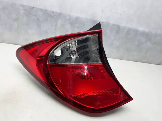 LANTERNA TRÁS HYUNDAI HB-20 HACHT ESQUERDO 21/22