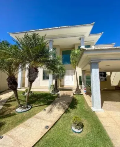 BELISSIMA CASA 4 SUITES +3 CLOSET - PICOLE CAMBOINHAS