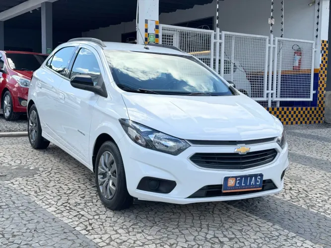 Chevrolet Onix Hatch Advantage 1.4 8V Flex Aut. 4P 2018