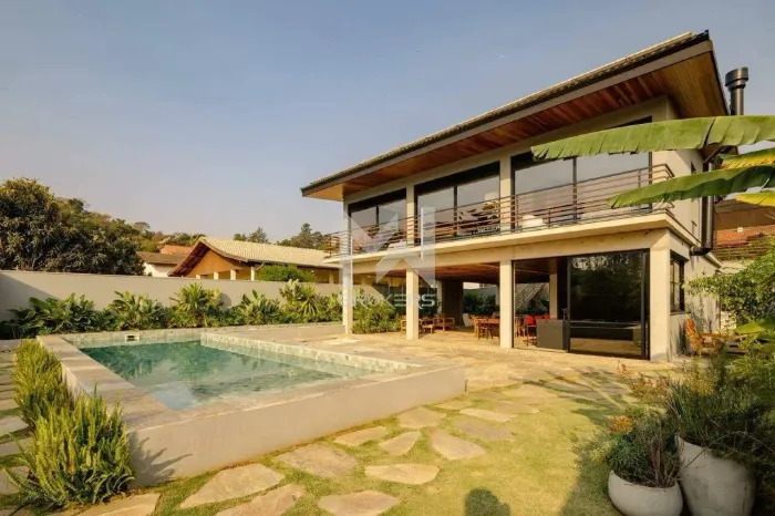 Casa MOBILIADA à venda no Condomínio Estância Marambaia em Vinhedo/SP