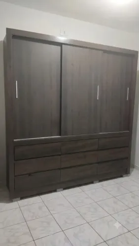 Guarda roupa