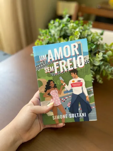 Livro: Um Amor Sem Freio - Simone Soltani
