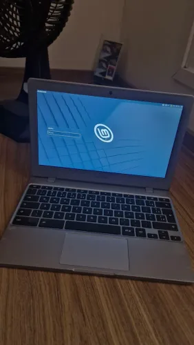 Samsung Chromebook 4